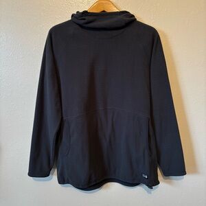 Mountain Hardwear Black Pullover Hoodie